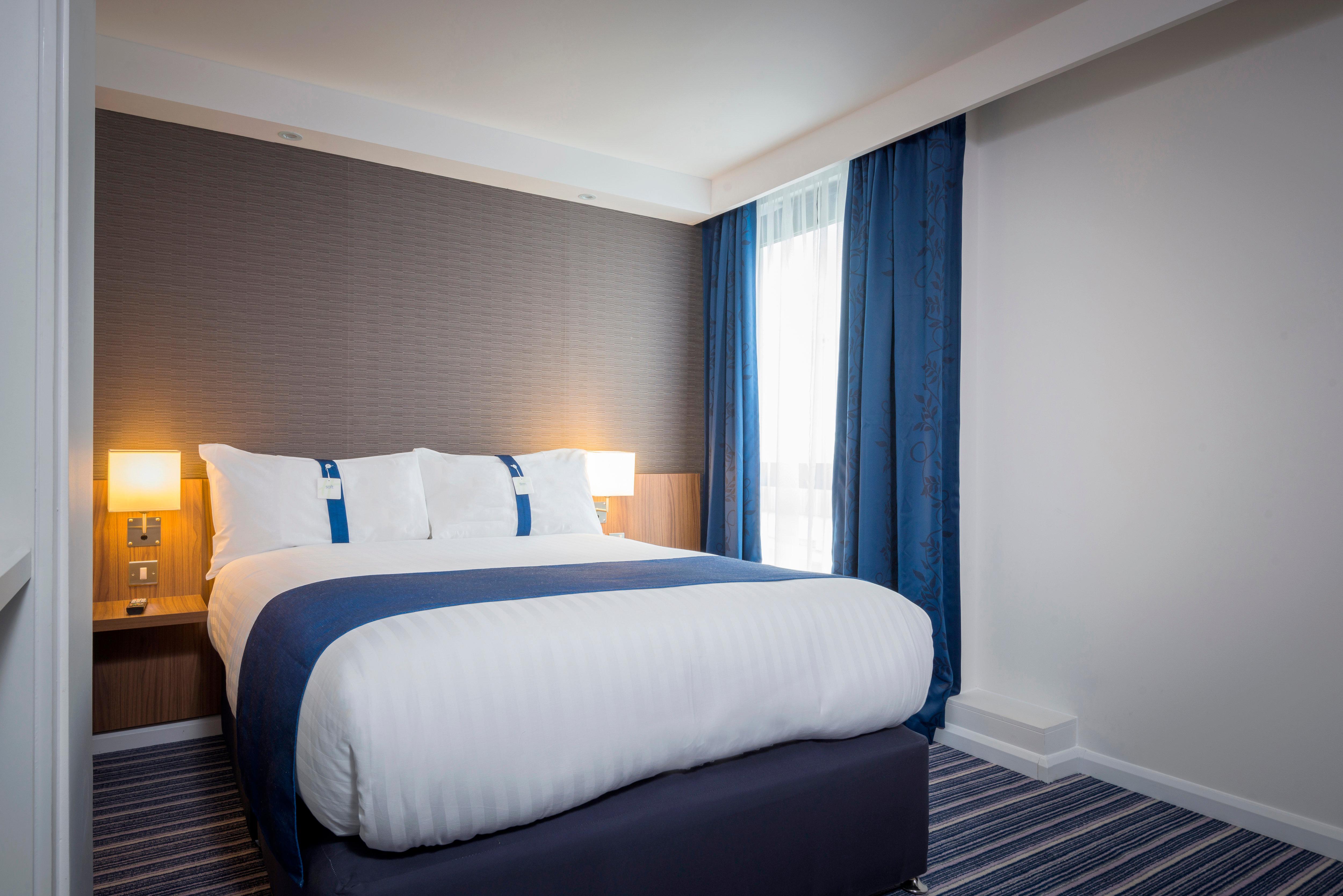 Holiday Inn Express Middlesbrough - Centre Square By Ihg Exterior photo