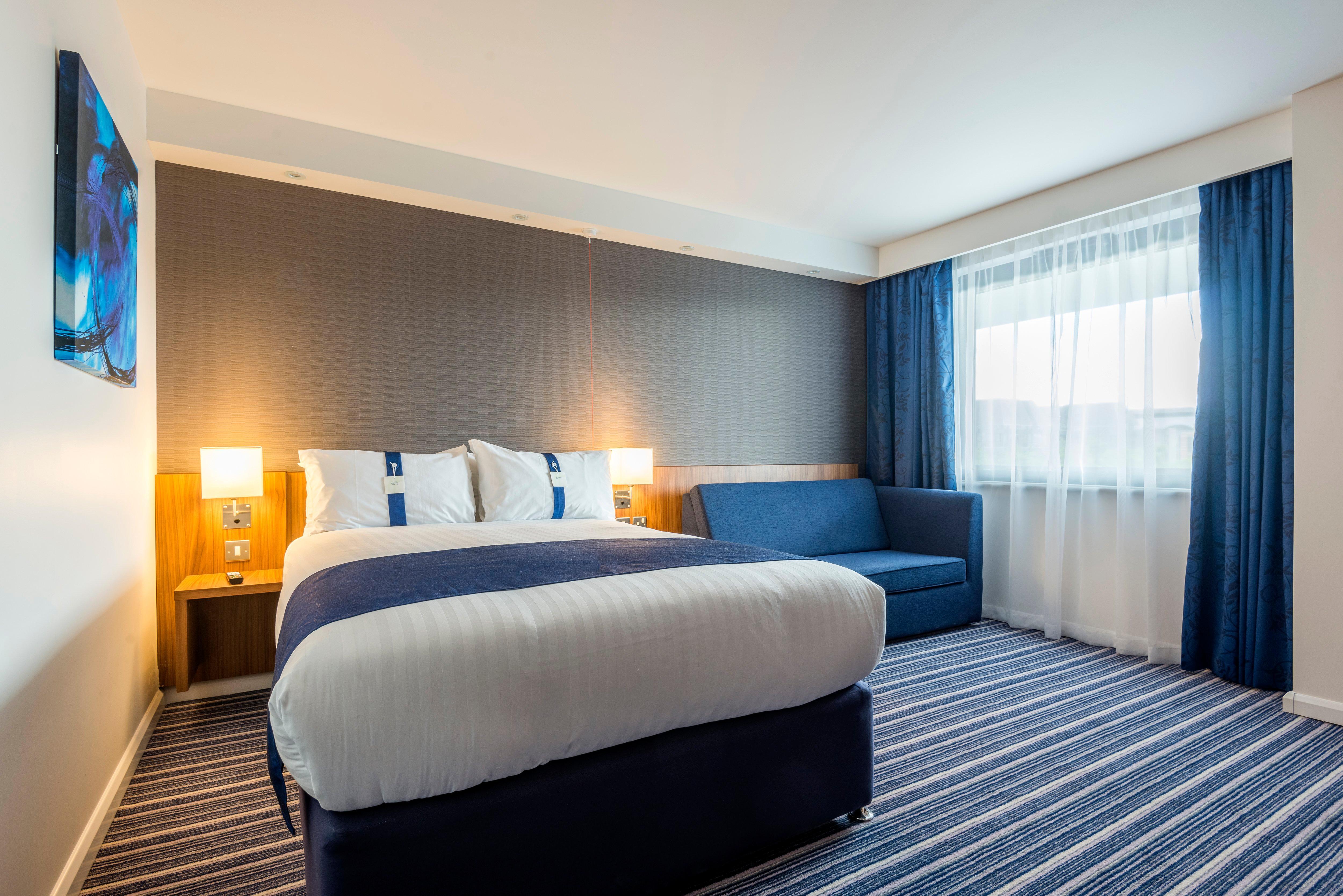 Holiday Inn Express Middlesbrough - Centre Square By Ihg Exterior photo
