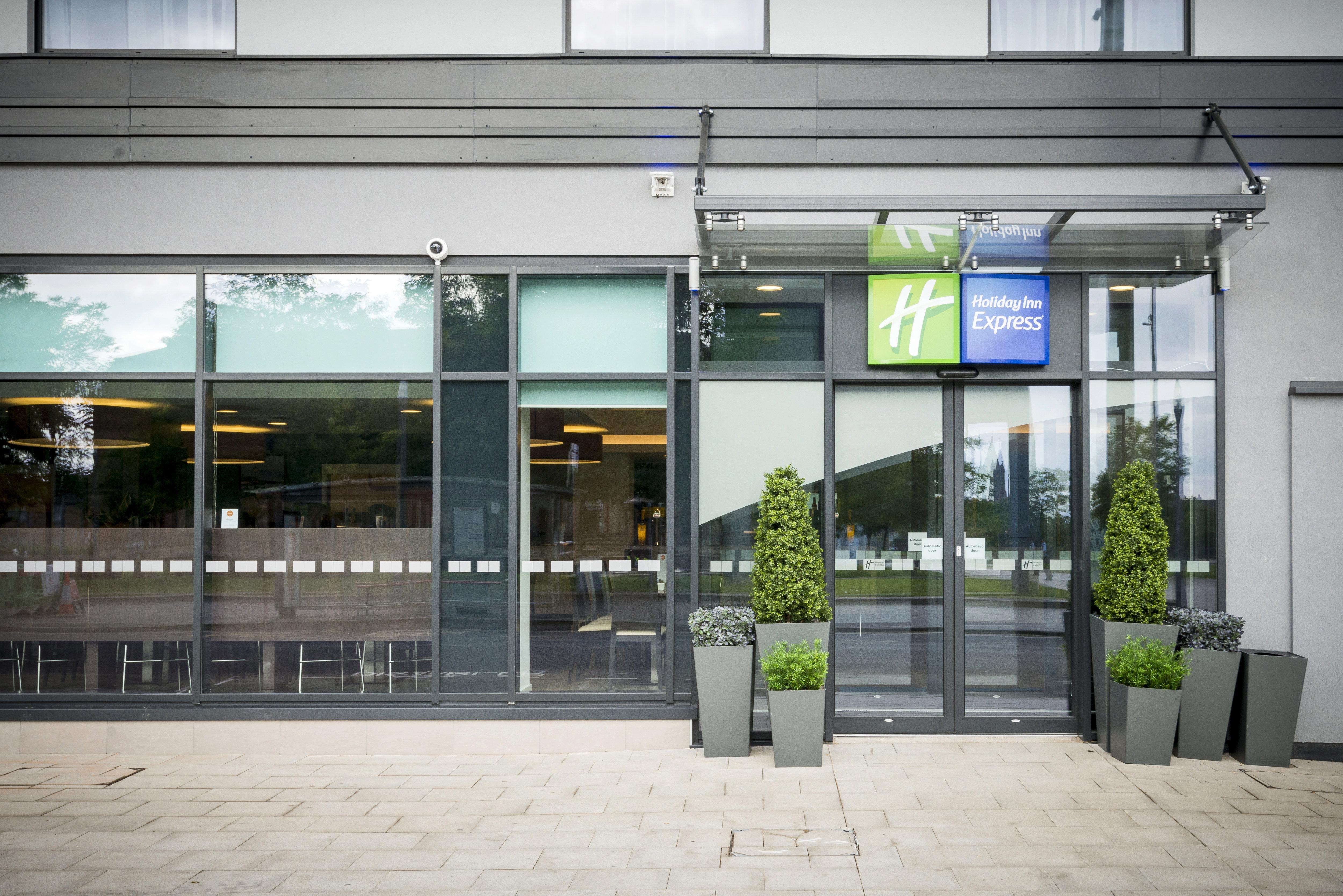 Holiday Inn Express Middlesbrough - Centre Square By Ihg Exterior photo