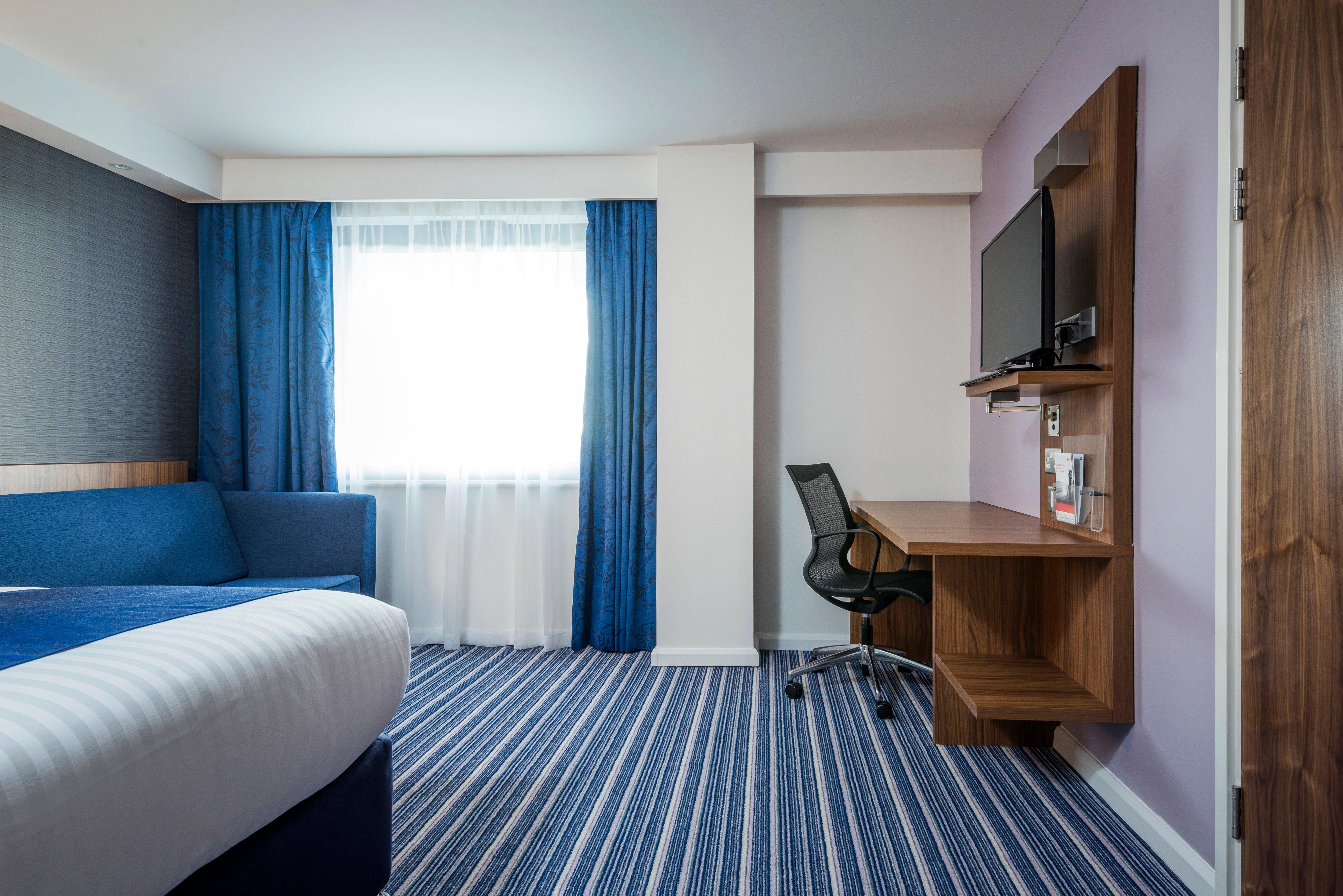 Holiday Inn Express Middlesbrough - Centre Square By Ihg Exterior photo