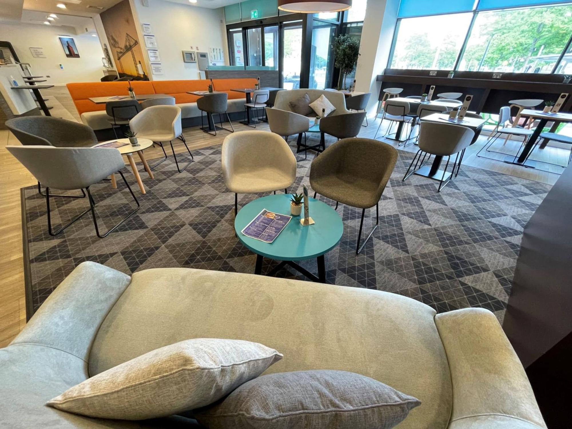 Holiday Inn Express Middlesbrough - Centre Square By Ihg Exterior photo